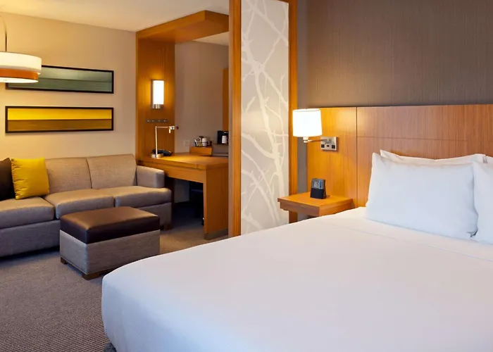 Hyatt Place Chicago Midway Airport